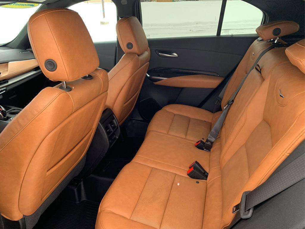 Used 2025 Cadillac XT4 Sport image 20