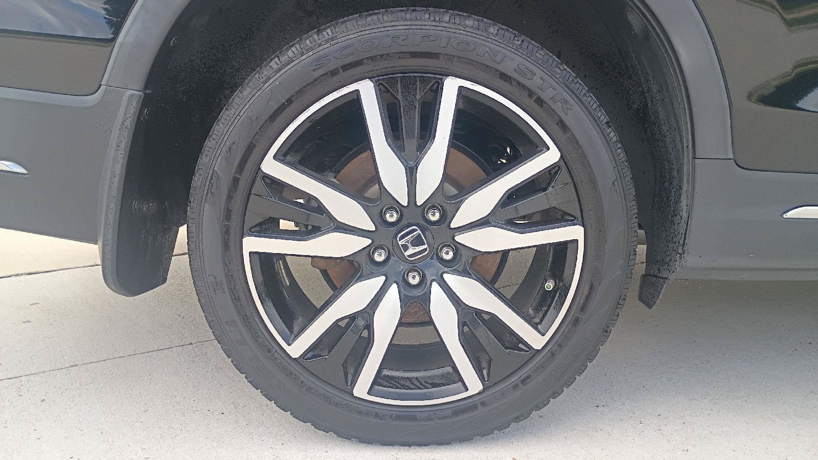 Used 2019 Honda Pilot Touring image 24