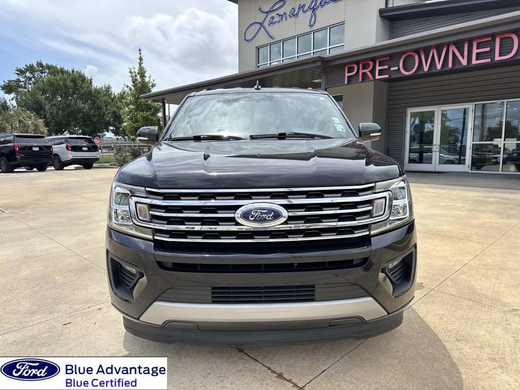 Used 2019 Ford Expedition XLT w/ Equipment Group 202A RWD image 4