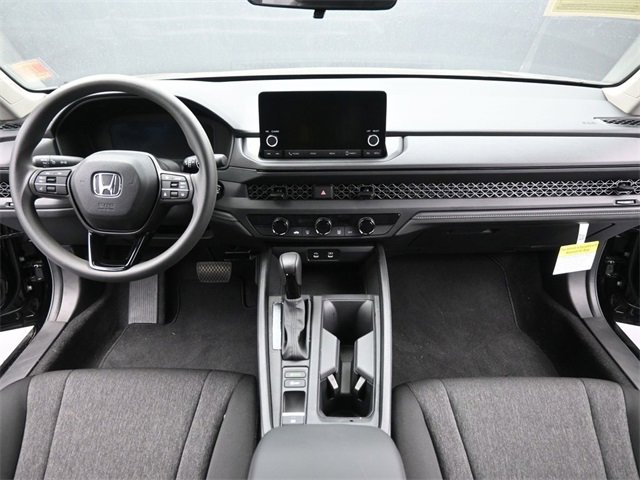 Used 2025 Honda Accord LX image 12