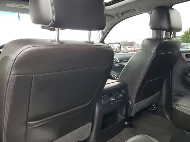 Used 2018 GMC Yukon XL Denali w/ Denali Ultimate Package AWD/4WD image 35
