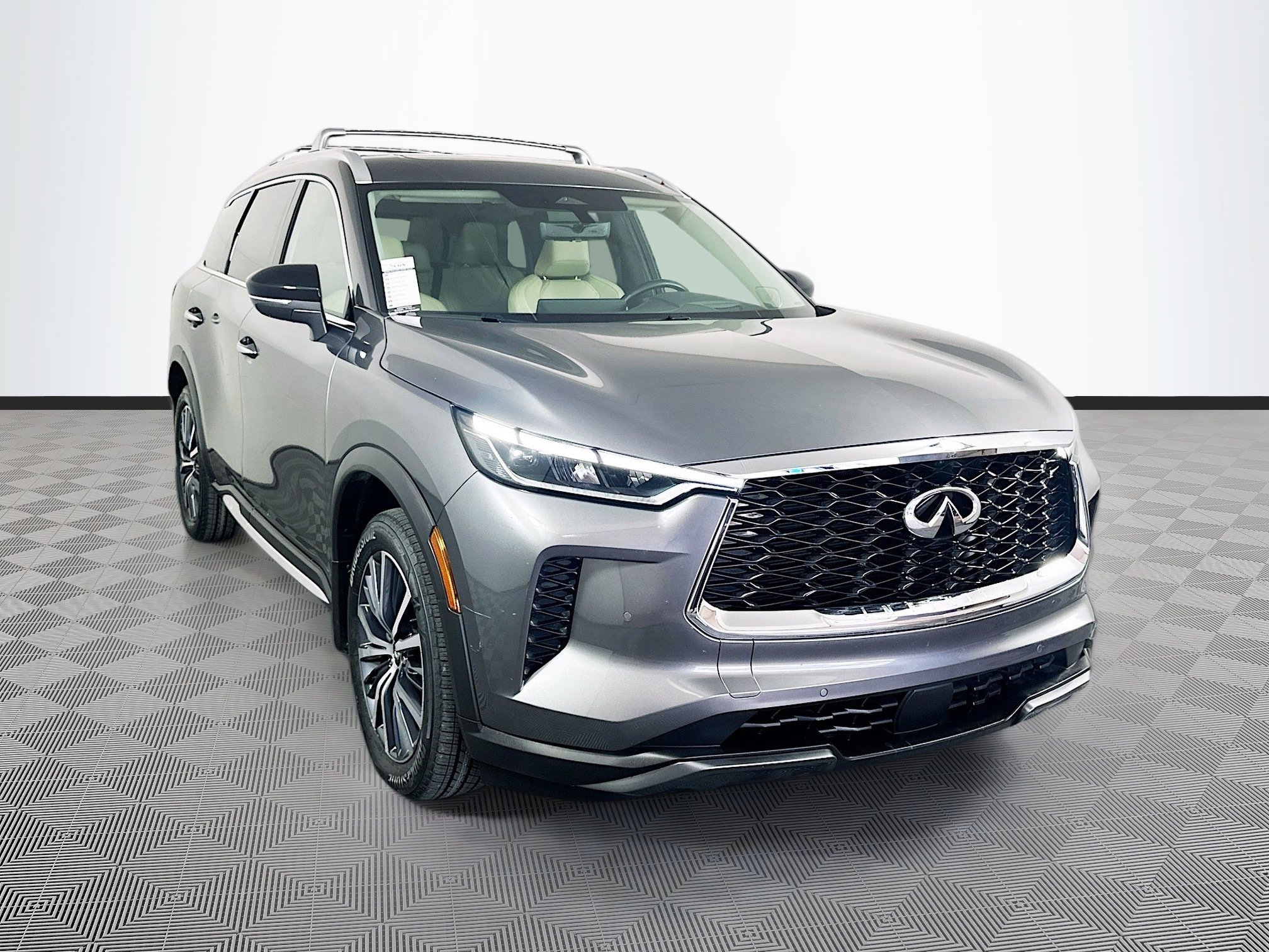 Used 2023 INFINITI QX60 Sensory w/ Vision Package image 1