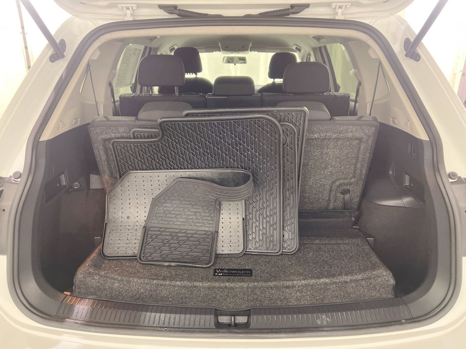 Used 2021 Volkswagen Tiguan S image 24