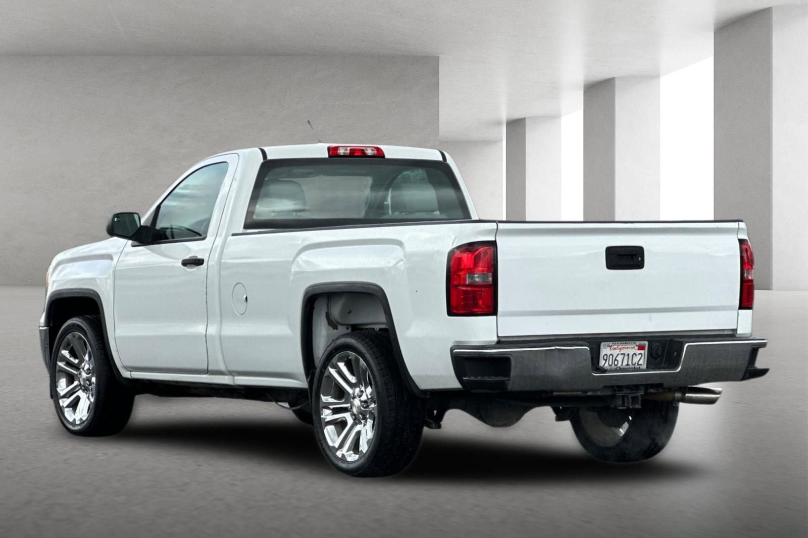 Used 2015 GMC Sierra 1500 2WD Regular Cab image 6
