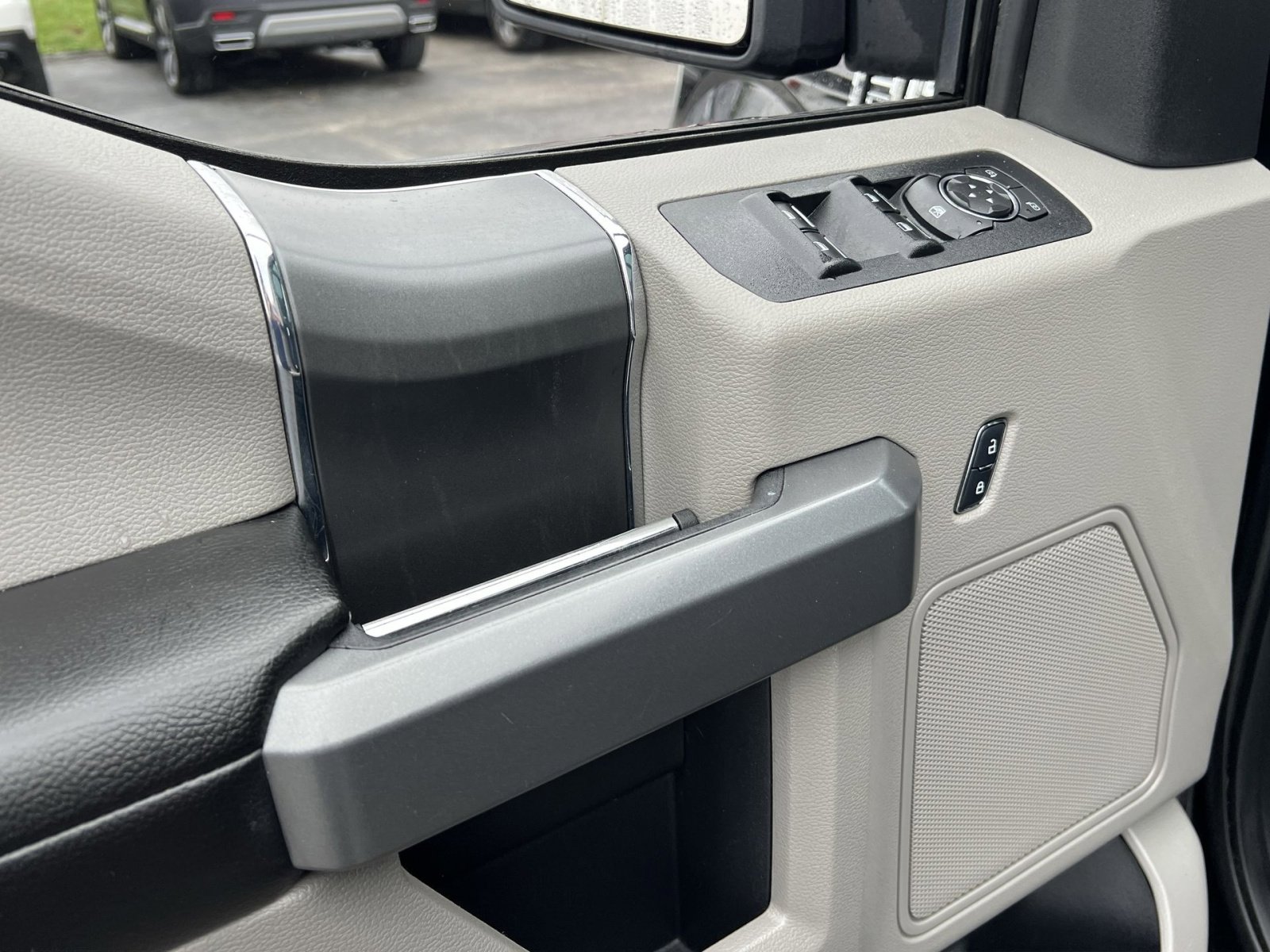 Used 2018 Ford F150 XLT w/ Equipment Group 301A Mid image 15