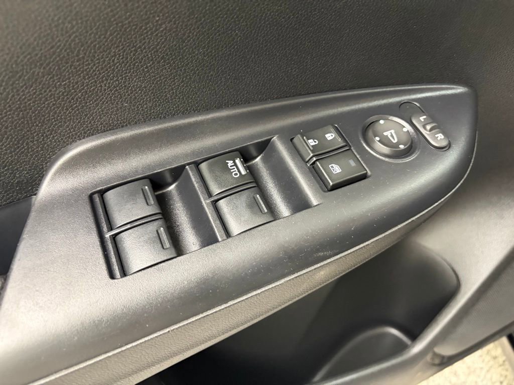 Used 2019 Honda Fit Sport image 14