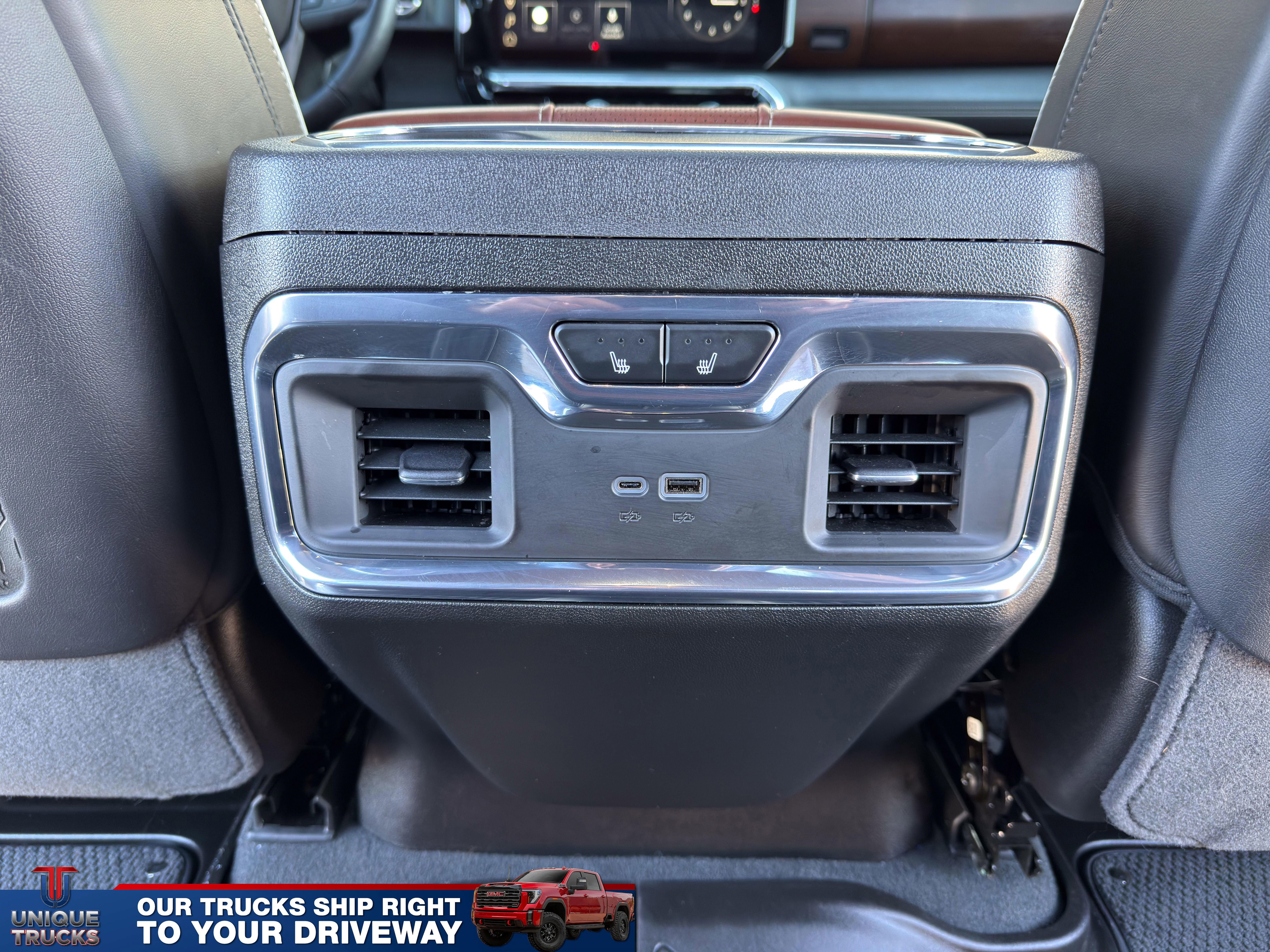 Used 2025 GMC Sierra 1500 Denali Ultimate image 32