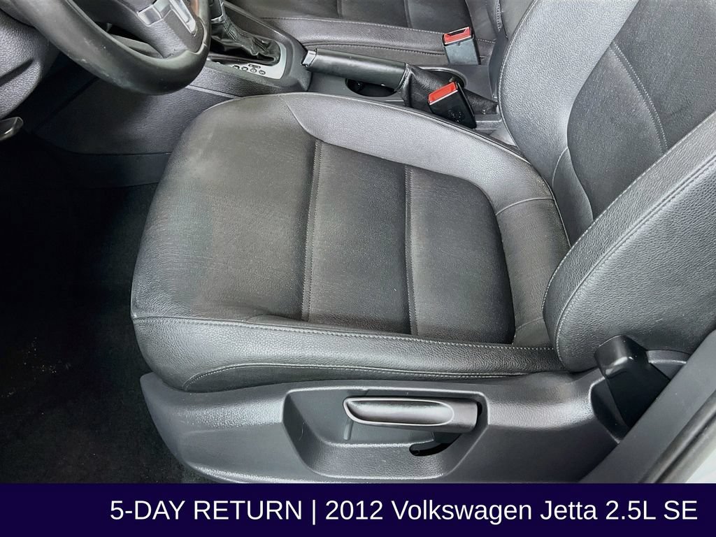 Used 2012 Volkswagen Jetta SE FWD image 22