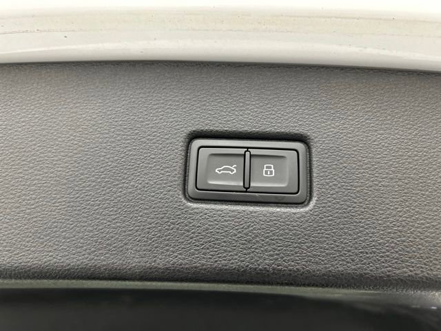 Used 2022 Audi SQ5 Premium AWD/4WD image 29