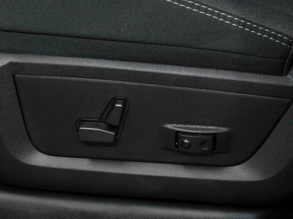 Used 2024 RAM 3500 Big Horn w/ Level 1 Equipment Group image 40