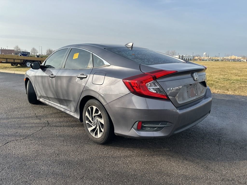 Used 2018 Honda Civic EX image 9