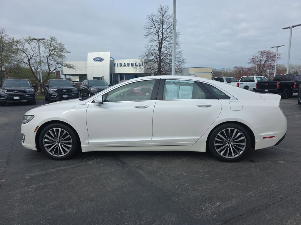 Used 2018 Lincoln MKZ Select image 4
