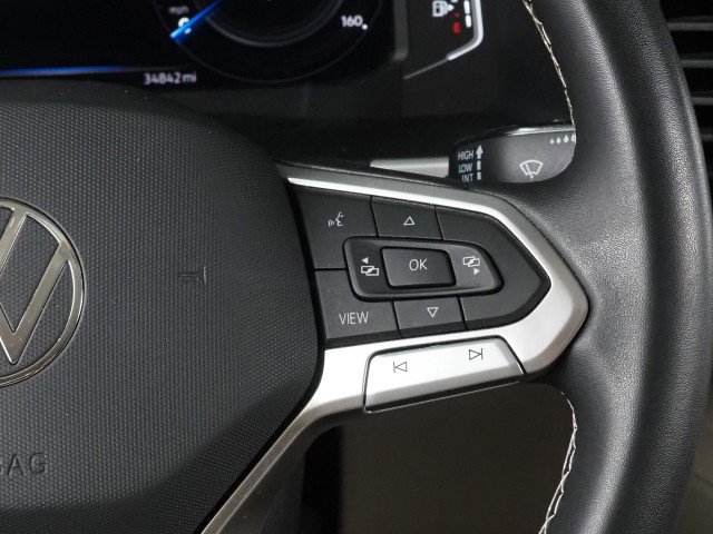 Used 2023 Volkswagen Atlas SE w/ Technology Package image 22