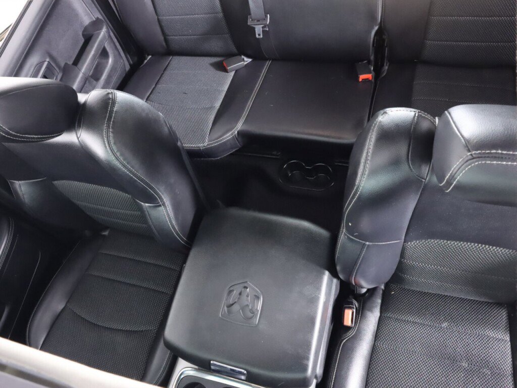Used 2016 RAM 1500 Sport w/ Sport Premium Group image 29