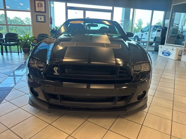 Used 2013 Ford Mustang Shelby GT500 RWD image 2