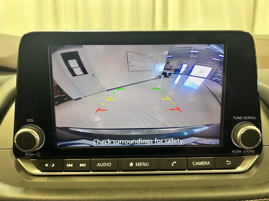 Used 2023 Nissan Rogue SV AWD/4WD image 15