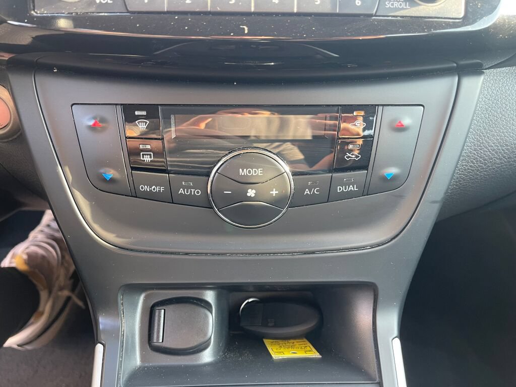 Used 2018 Nissan Sentra SV FWD image 10