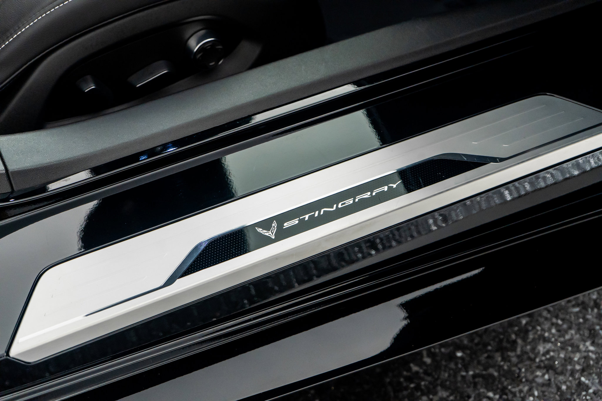 Used 2020 Chevrolet Corvette Stingray Premium Cpe w/ 3LT image 32