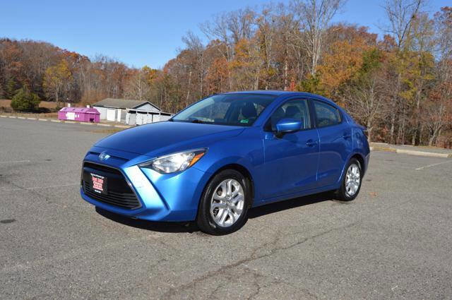 Used 2017 Toyota Yaris iA image 61