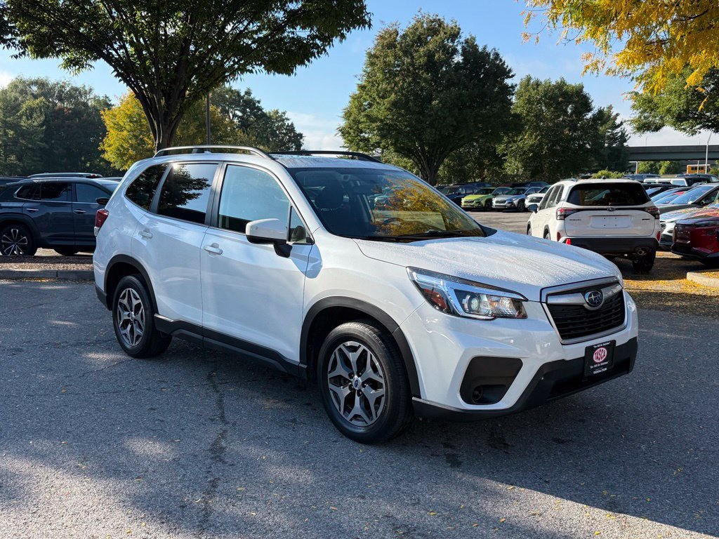 Used 2020 Subaru Forester Premium AWD/4WD image 1