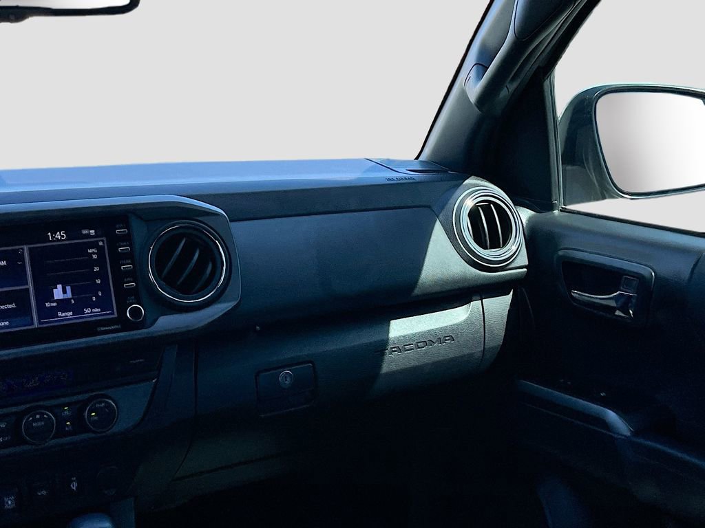 Used 2023 Toyota Tacoma TRD Off-Road AWD/4WD image 21