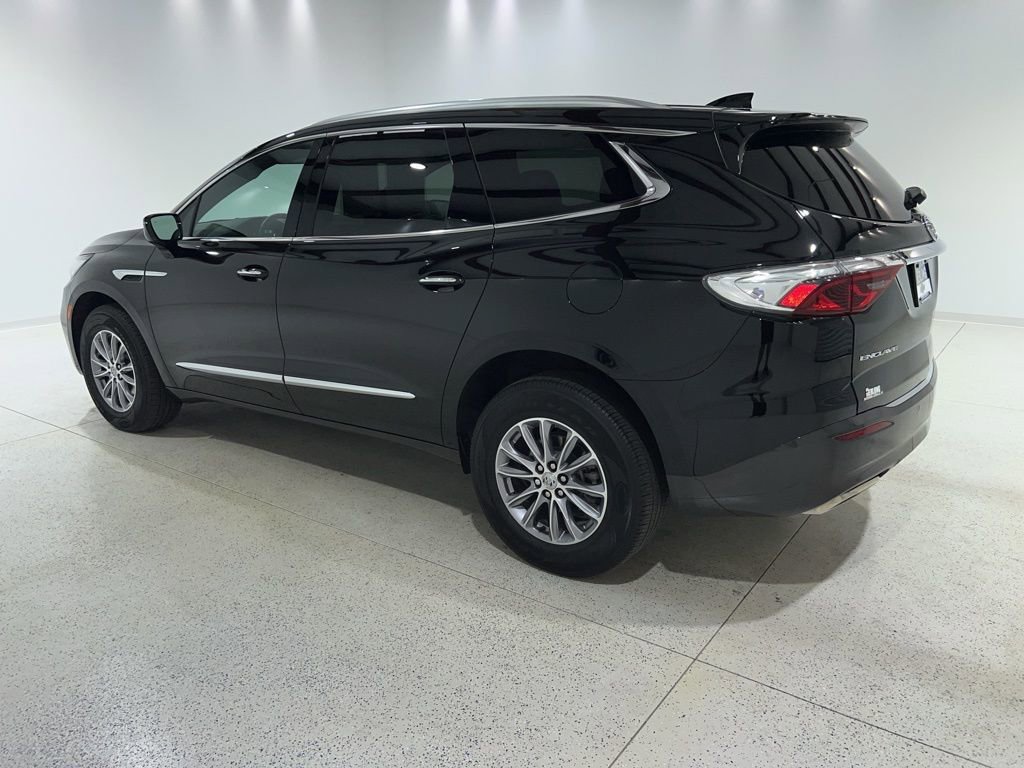 Used 2024 Buick Enclave Essence w/ LPO, Floor Liner Package FWD image 3