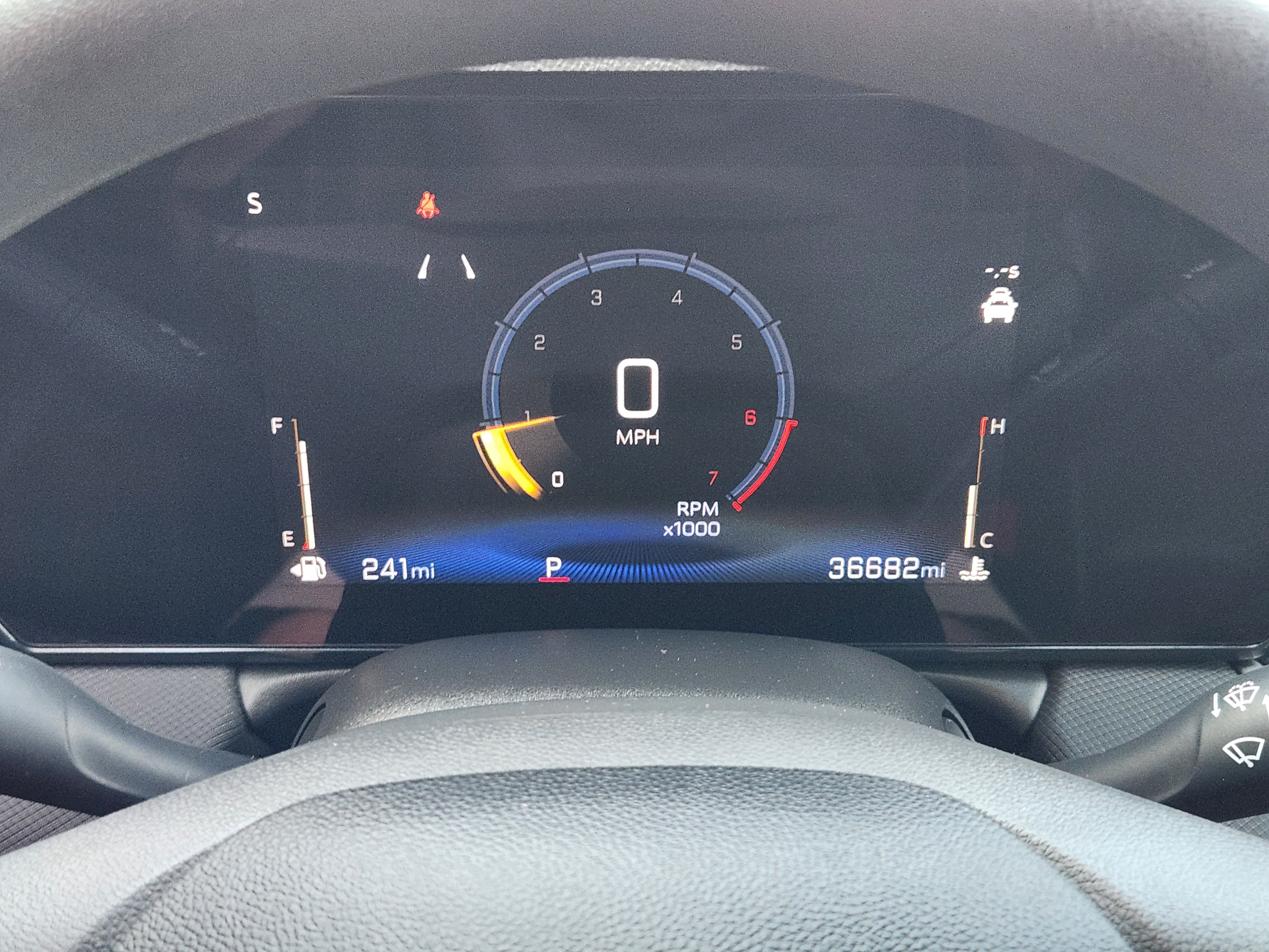 Used 2025 Chevrolet TrailBlazer LT FWD image 17