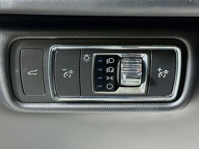 Used 2023 Lincoln Aviator AWD w/ Premium Package image 10