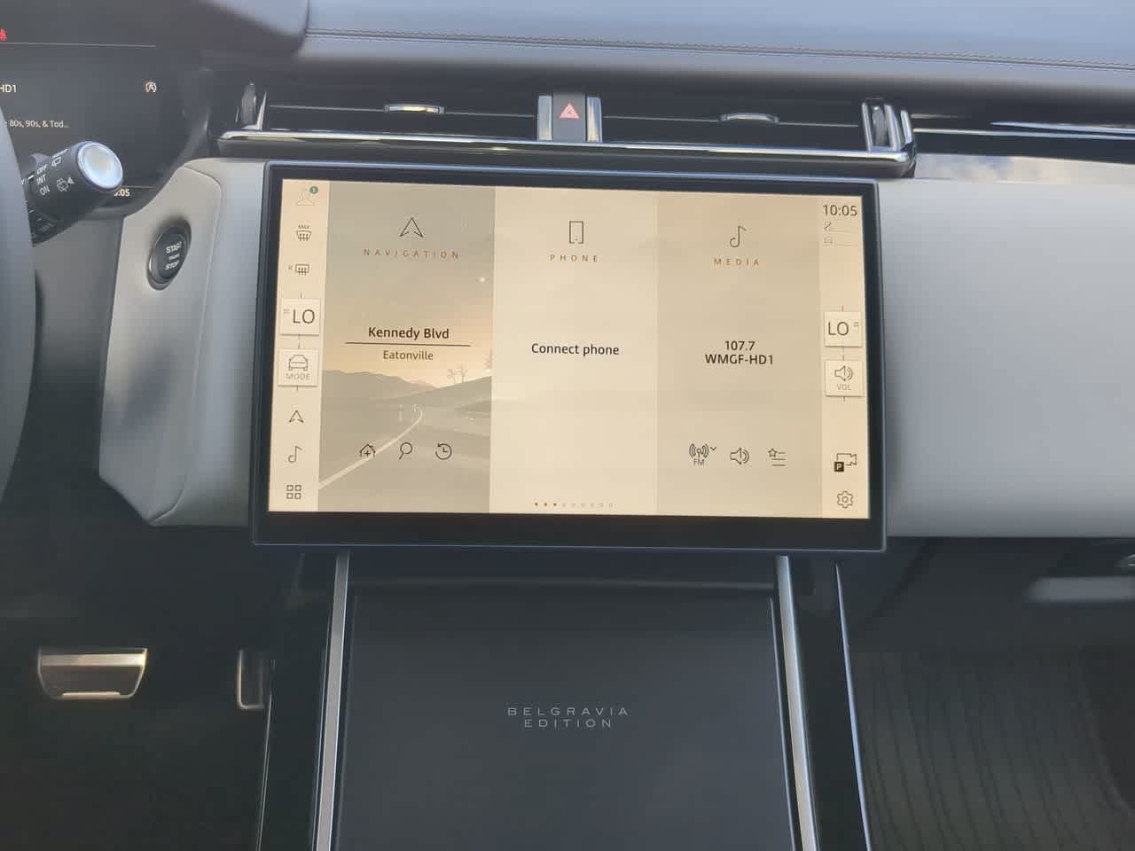 New 2026 Land Rover Range Rover Velar Belgravia AWD/4WD image 30