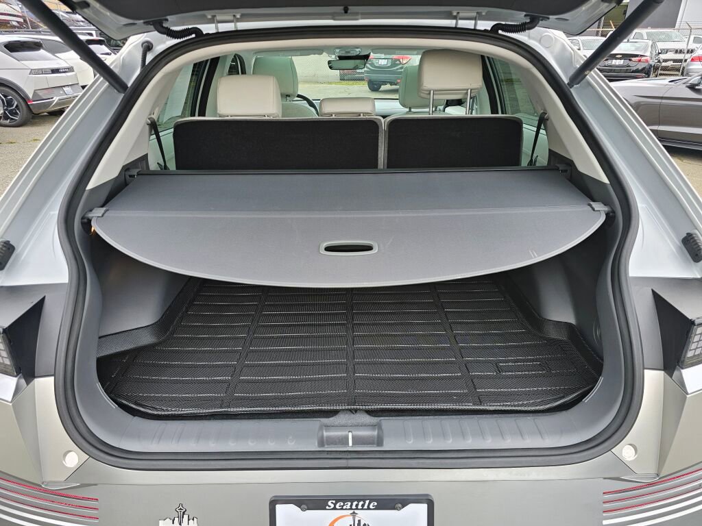 Used 2023 Hyundai Ioniq 5 Limited image 12