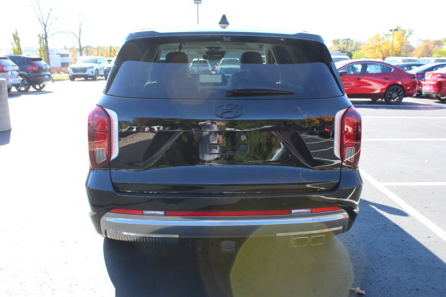Used 2025 Hyundai Palisade Calligraphy AWD/4WD image 4