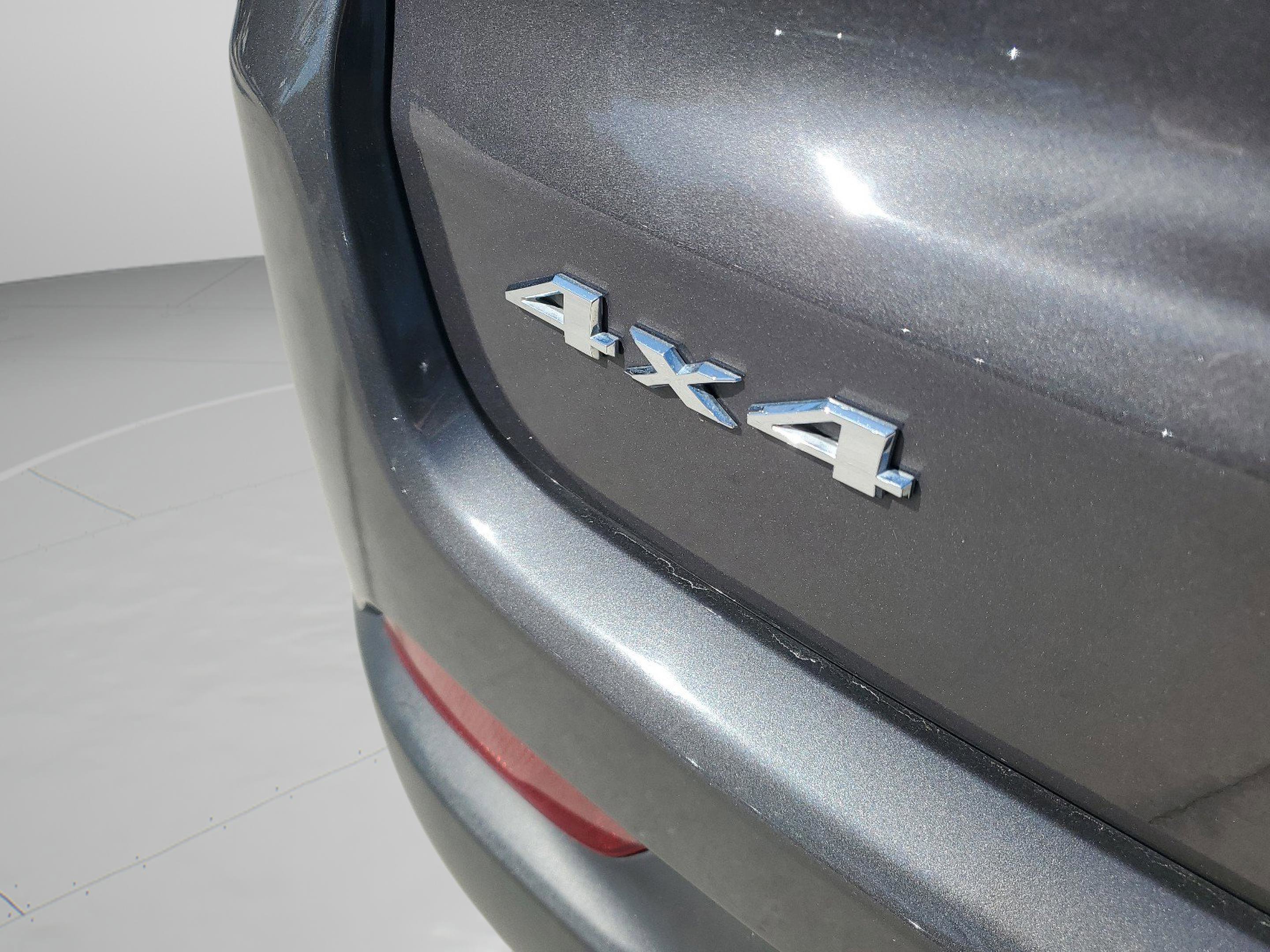 Certified 2024 Jeep Compass Latitude image 10