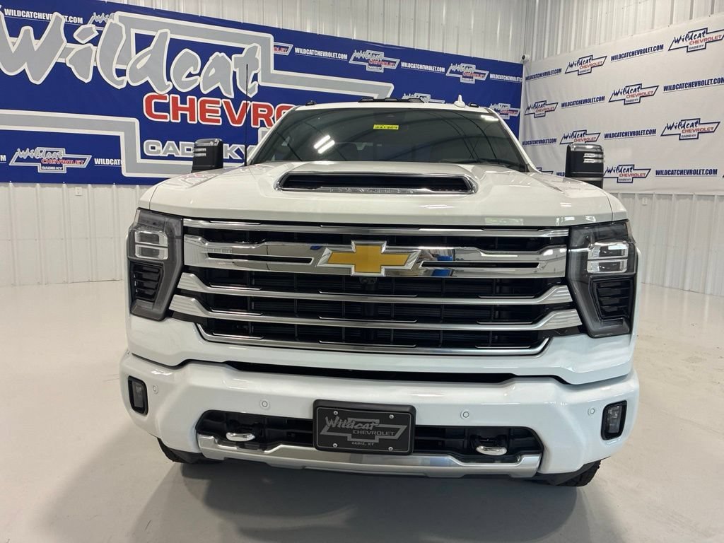 New 2026 Chevrolet Silverado 2500 High Country w/ High Country Premium Package AWD/4WD image 15