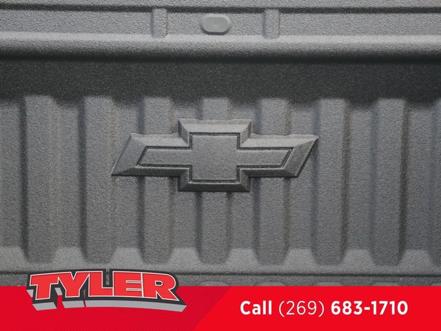 New 2026 Chevrolet Silverado 1500 Custom Trail Boss w/ Dark Appearance Package AWD/4WD image 18