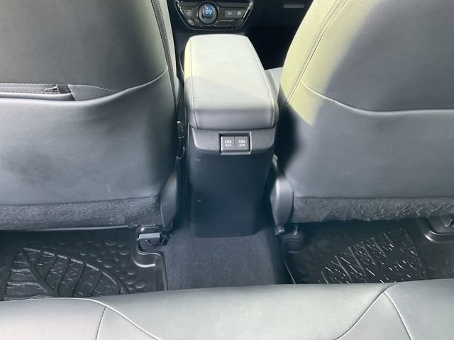 Used 2019 Toyota Prius XLE image 26