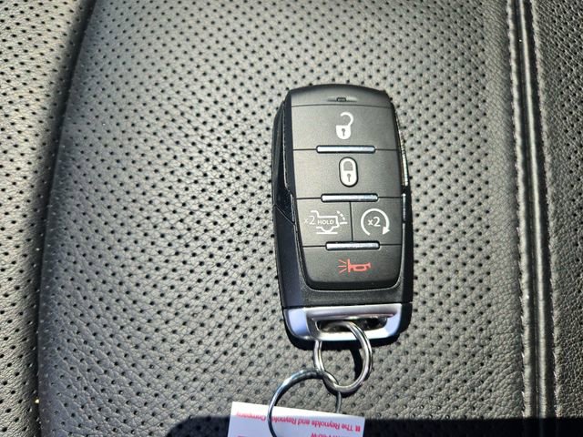 Used 2026 RAM 2500 Limited AWD/4WD image 29