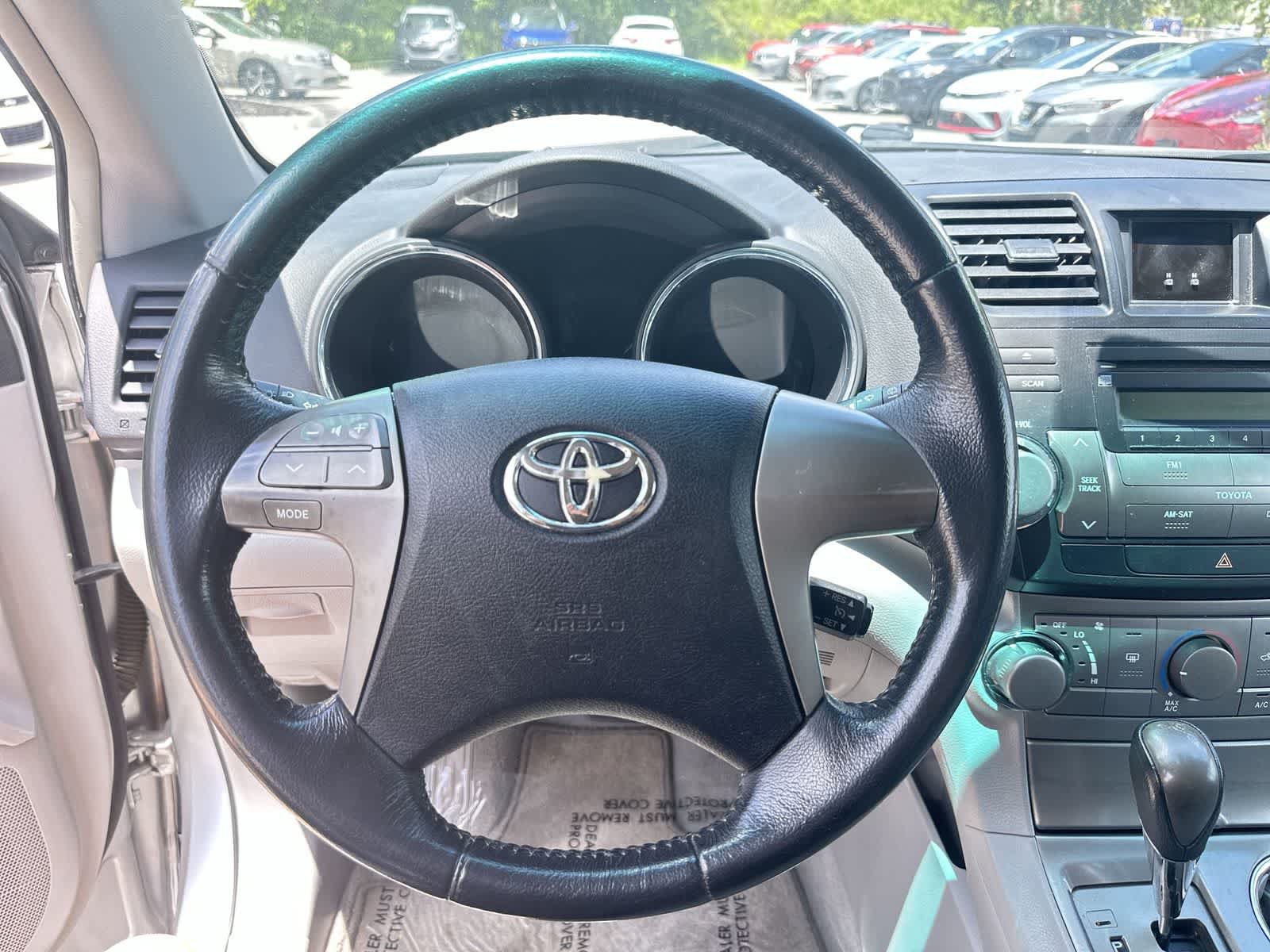 Used 2010 Toyota Highlander 2WD w/ Convenience Pkg image 18