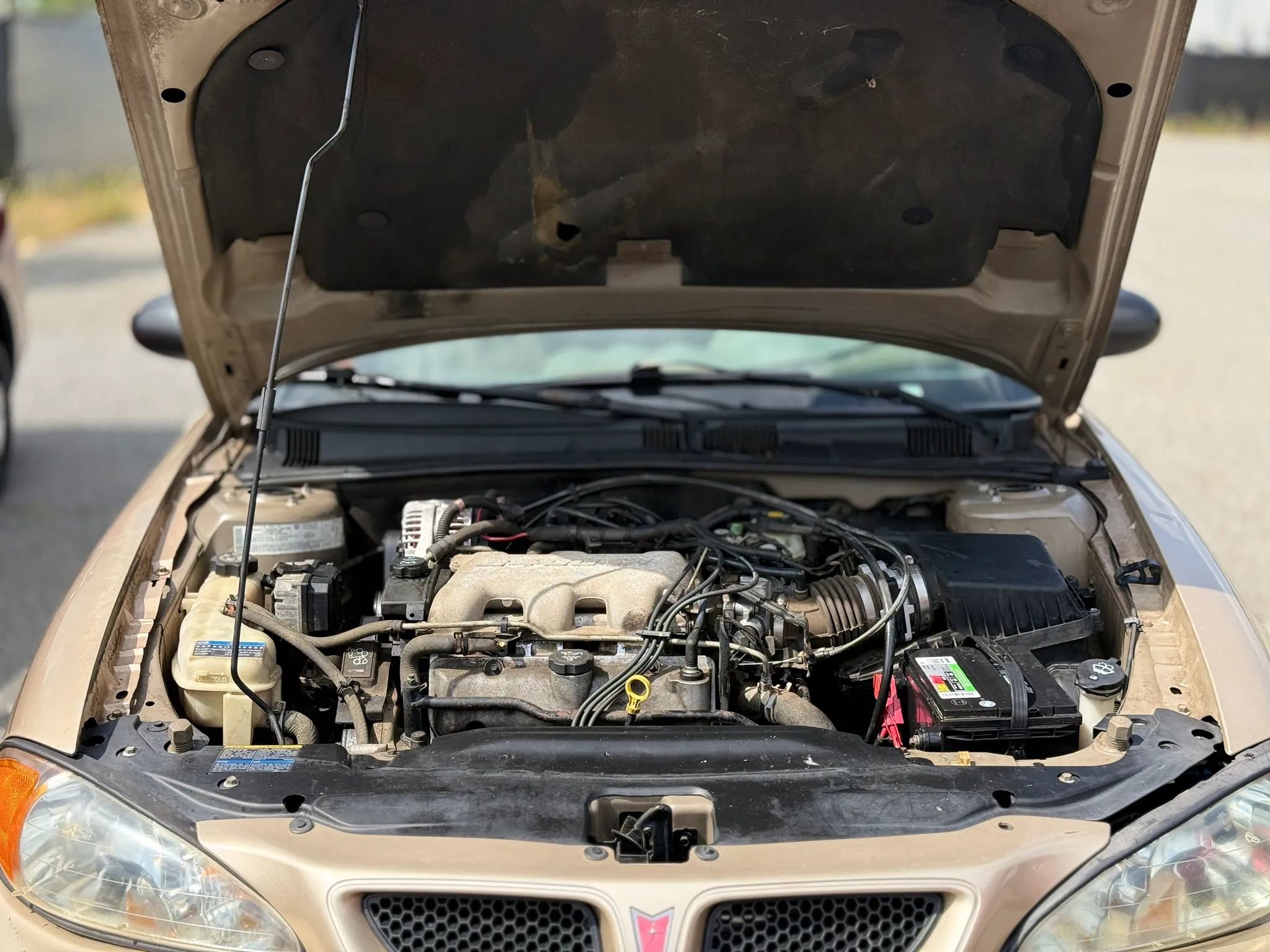 Used 2004 Pontiac Grand Am SE FWD image 28