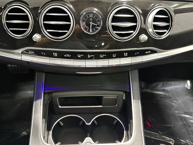 Used 2020 Mercedes-Benz S 560 Sedan image 26