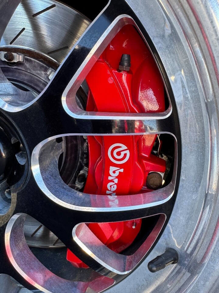 Used 2015 Dodge Charger SRT Hellcat image 12