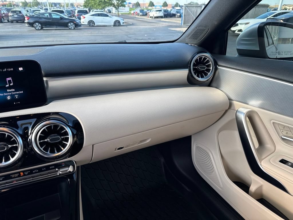 Used 2022 Mercedes-Benz A 220 image 26