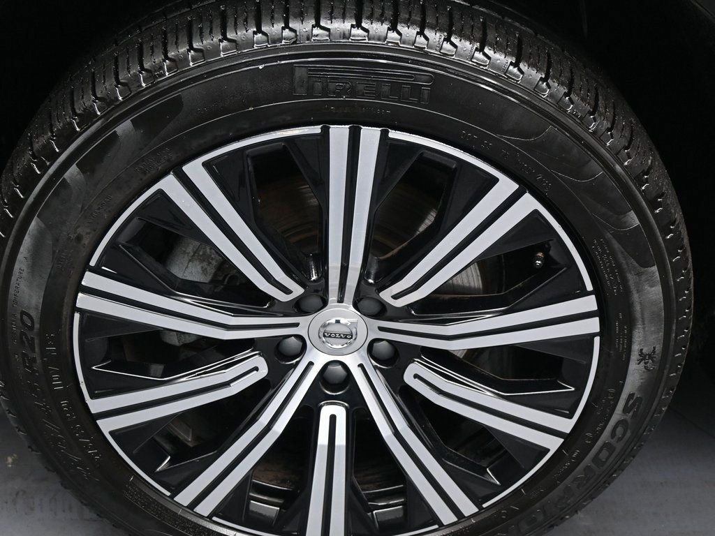 Used 2024 Volvo XC90 B6 Plus w/ Protection Package Premier image 41