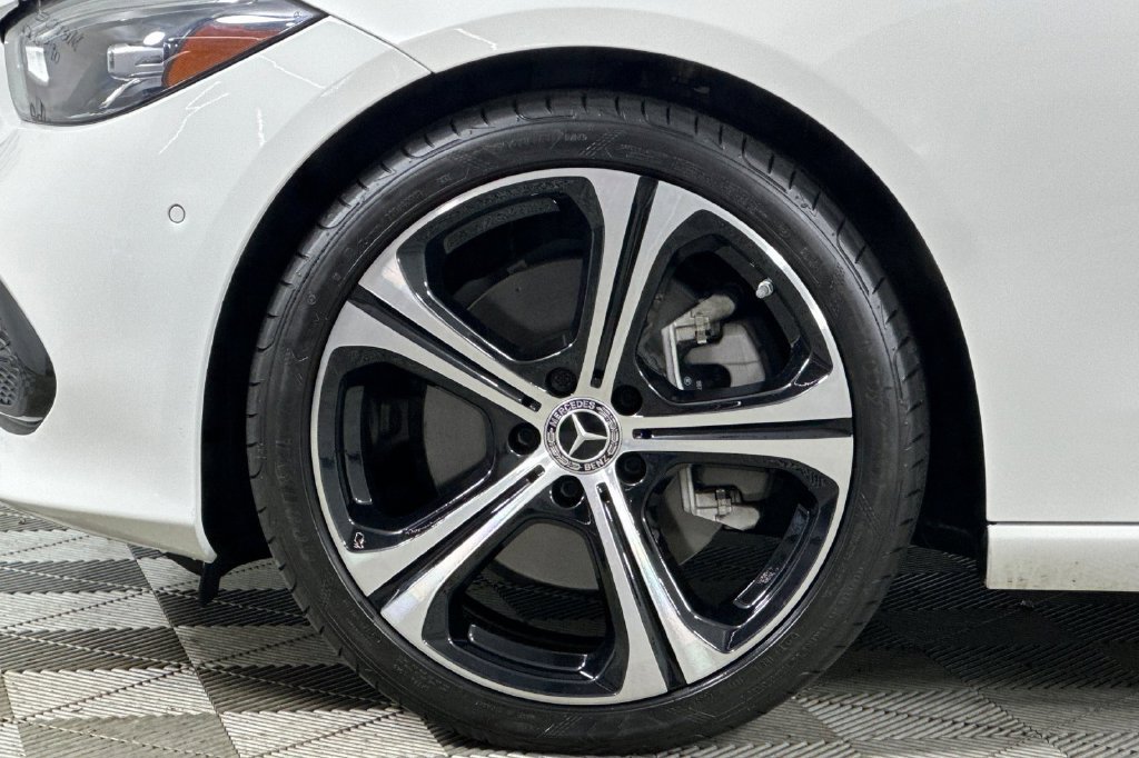 Certified 2025 Mercedes-Benz C 300 Sedan image 33