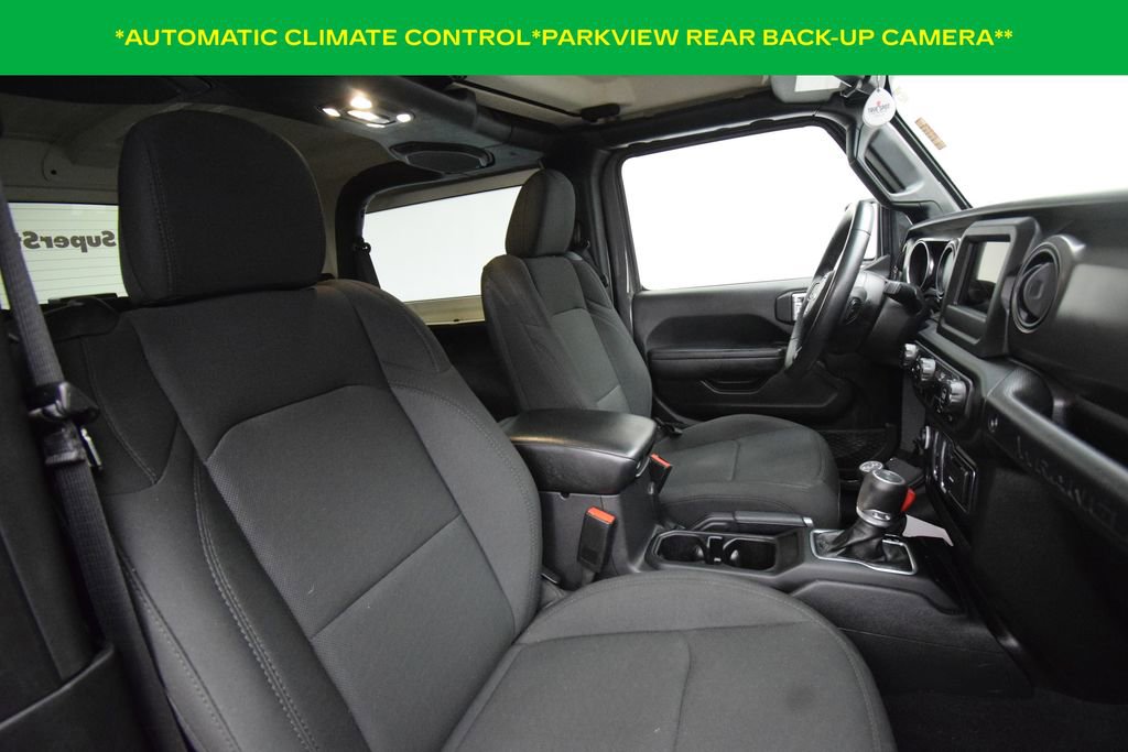 Used 2022 Jeep Wrangler Sport AWD/4WD image 11
