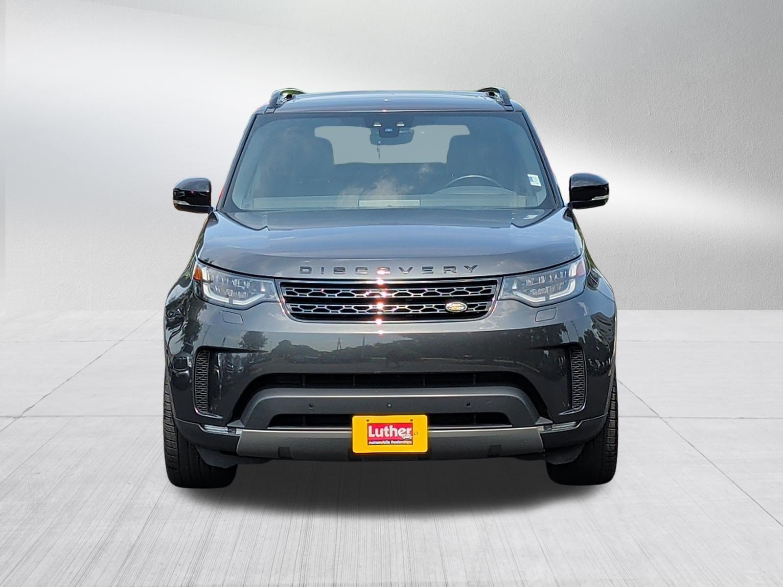 Used 2018 Land Rover Discovery HSE Luxury AWD/4WD image 2