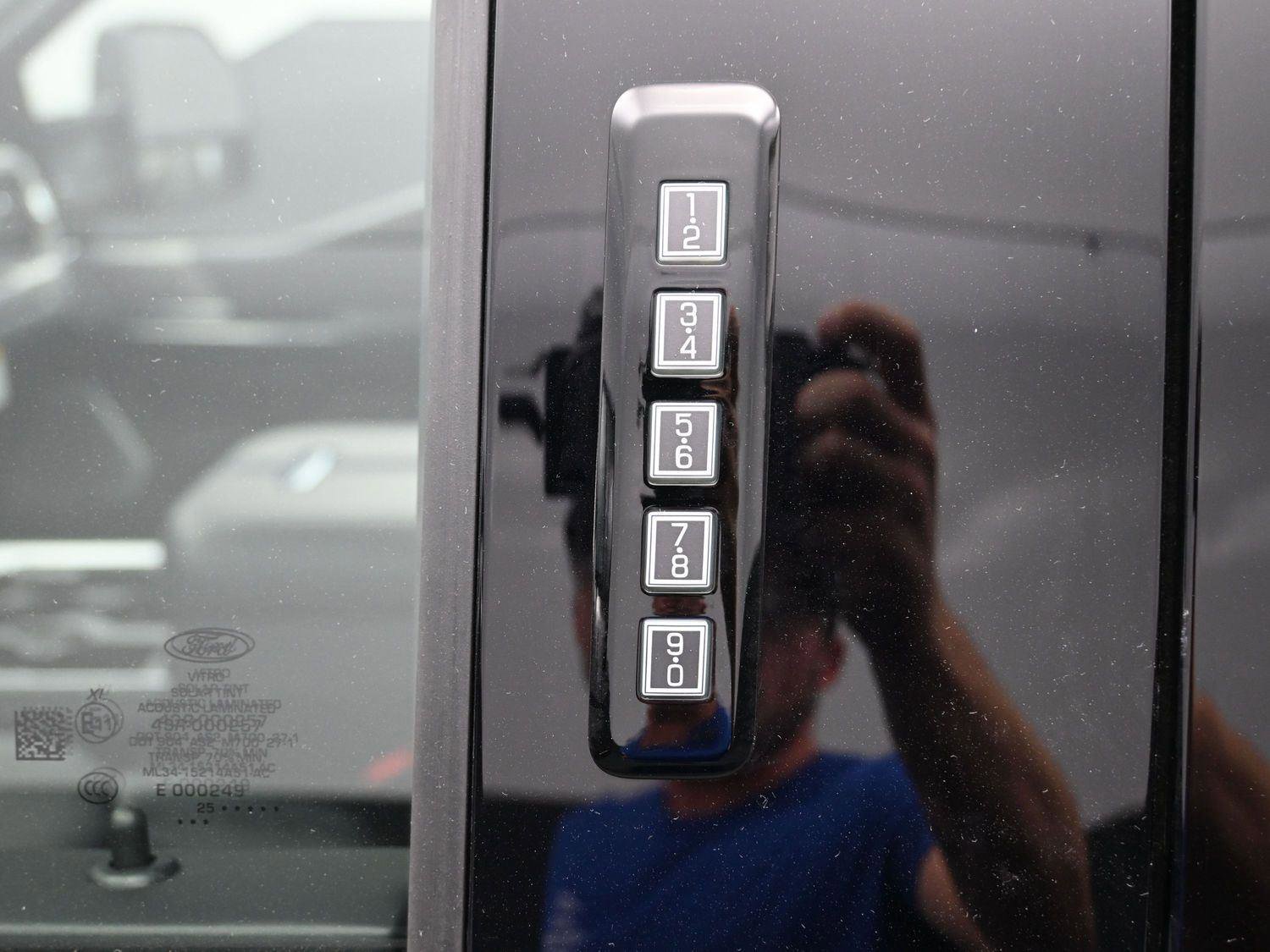 New 2026 Ford F250 Platinum image 20