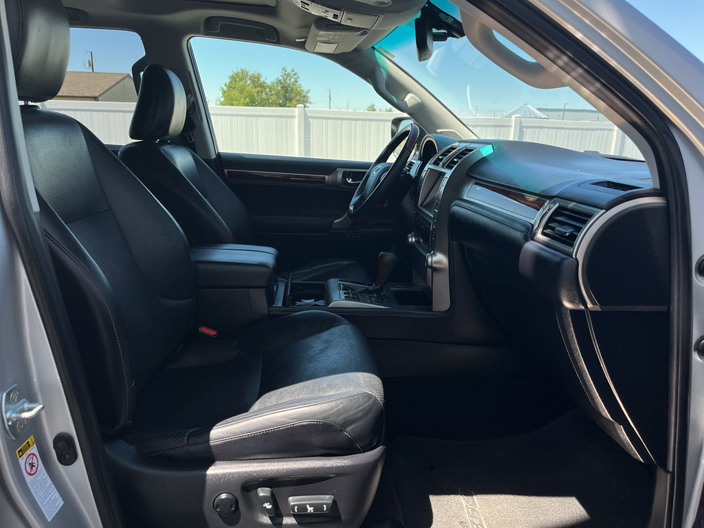 Used 2013 Lexus GX 460 Premium AWD/4WD image 32