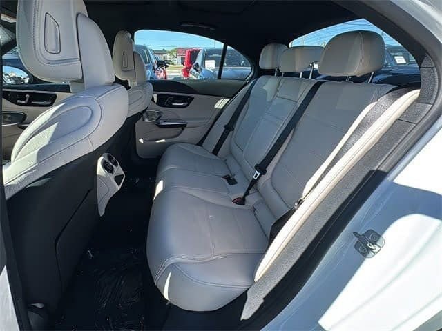 New 2026 Mercedes-Benz C 300 4MATIC Sedan image 12