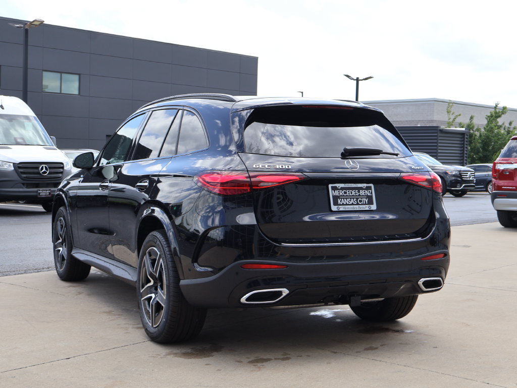 New 2026 Mercedes-Benz GLC 300 4MATIC image 7