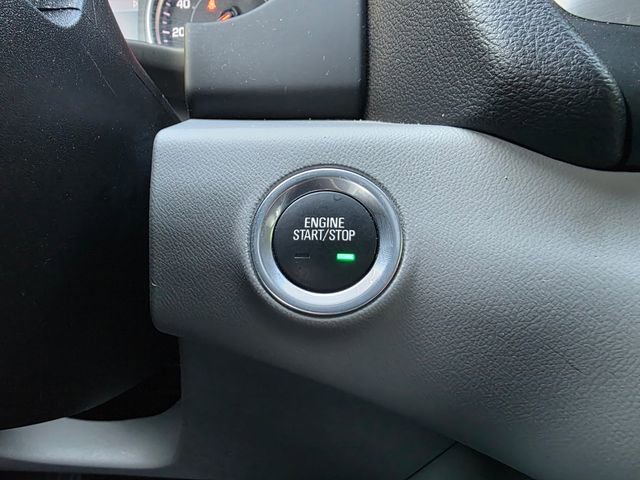 Used 2021 GMC Terrain SLT image 25